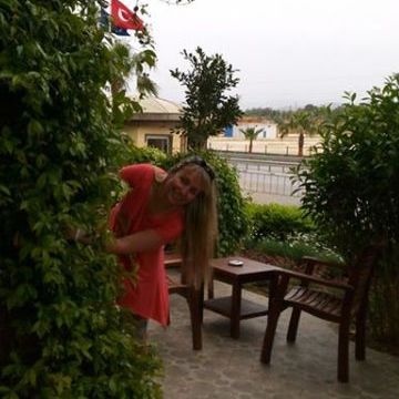 Анна, 60, Kishinev, Moldova