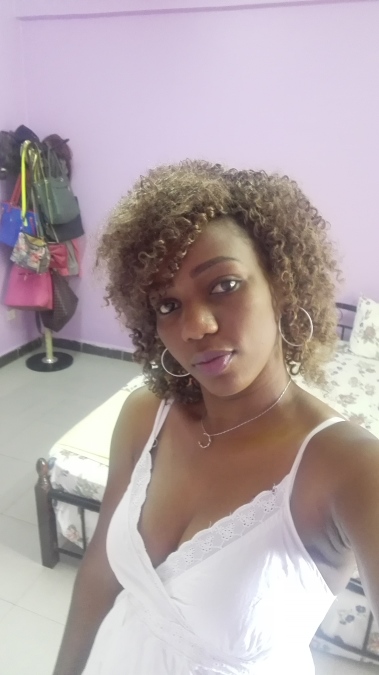 Aysha, 38, Dar es Salaam, Tanzania