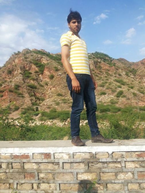 Mian Nisar, 32, Sialkot, Pakistan