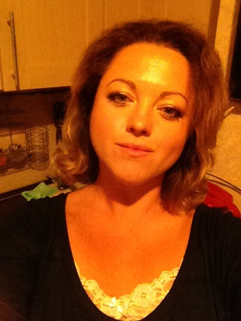 Юлия, 45, Saint Petersburg, Russian Federation