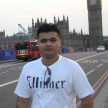 Makky, 43, Dubai, United Arab Emirates