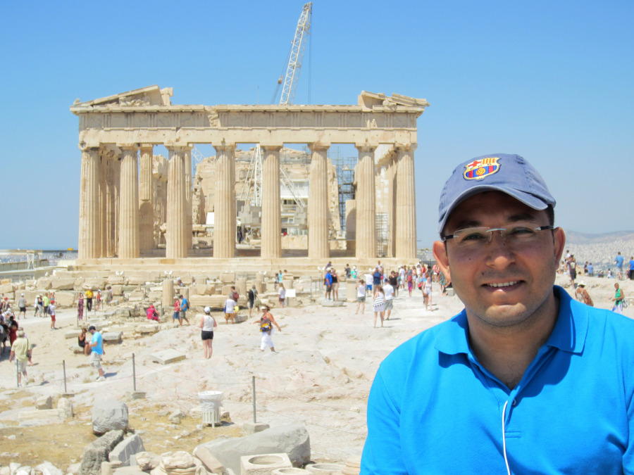 Erdem, 49, Istanbul, Turkey