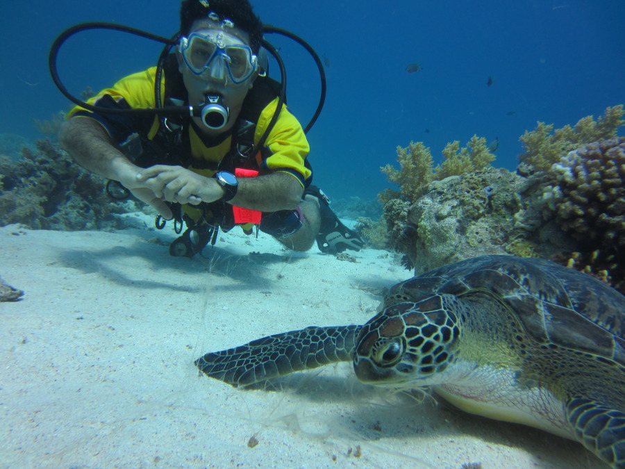 Erdem, 49, Istanbul, Turkey