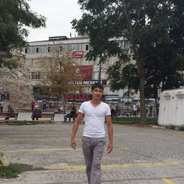 suleyman khan, 34, Istanbul, Turkey