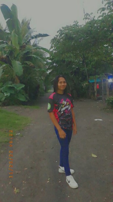 danielamae famillaran, 22, Pili, Philippines