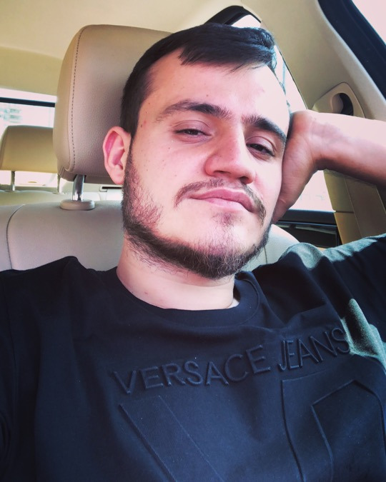 Veysel, 35, Istanbul, Turkey