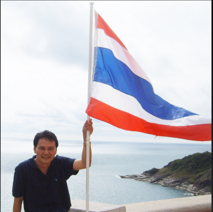 Pasit, 64, Bangkok Yai, Thailand