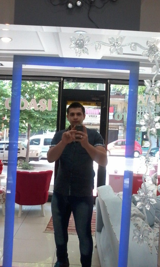 mecit, 30, Izmit, Turkey