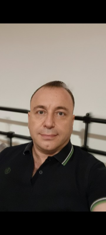 Bahaa, 48, Dubai, United Arab Emirates