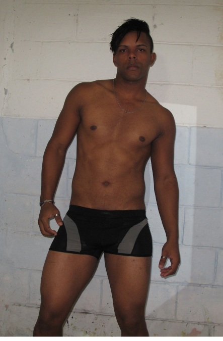 roberto, 37, La Habana, Cuba