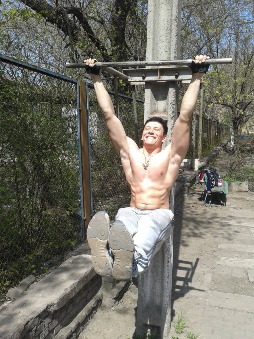 German, 33, Mariupol', Ukraine