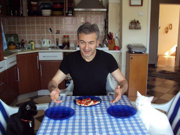 ahmet hasan suer, 61, Istanbul, Turkey