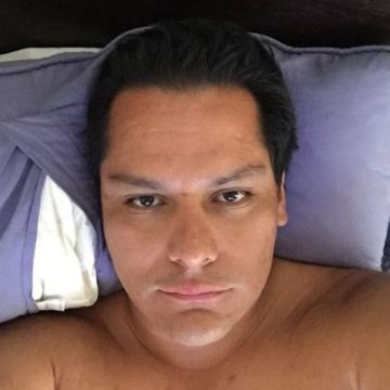 Daniel Mendoza, 45, Santiago, Chile