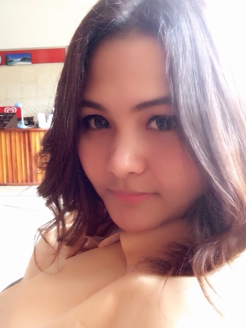 Siriporn Kaewkrachuti, 35, Thai Mueang, Thailand