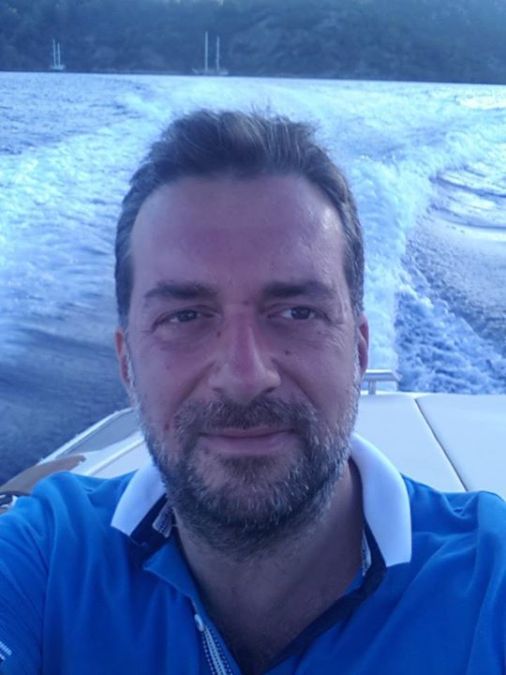 Abdullah, 55, Istanbul, Turkey