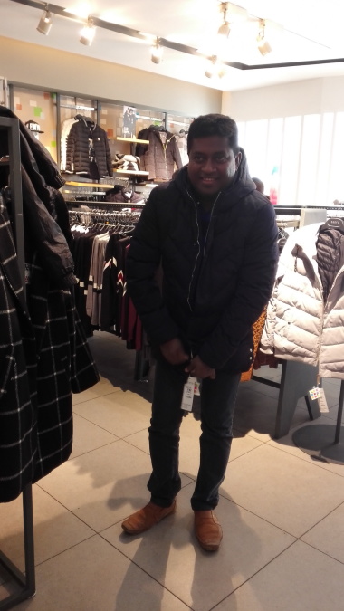 Tharanga, 43, Colombo, Sri Lanka