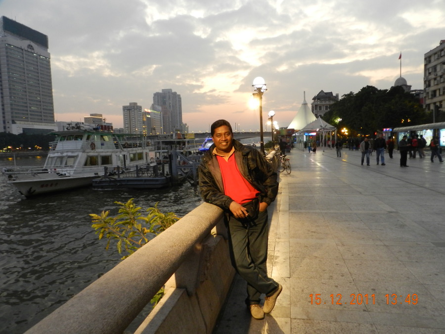 Tharanga, 43, Colombo, Sri Lanka