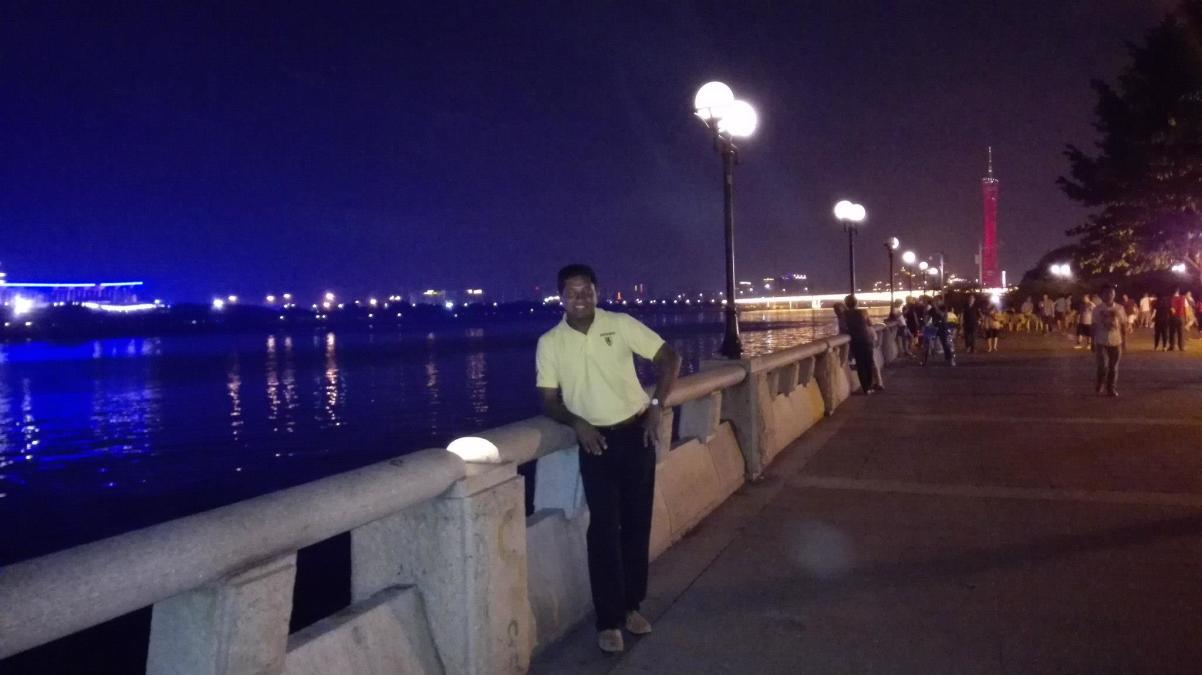 Tharanga, 43, Colombo, Sri Lanka