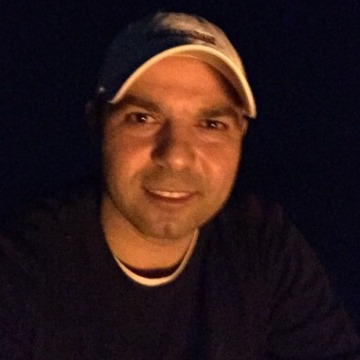 Tarek, 45, Doha, Qatar