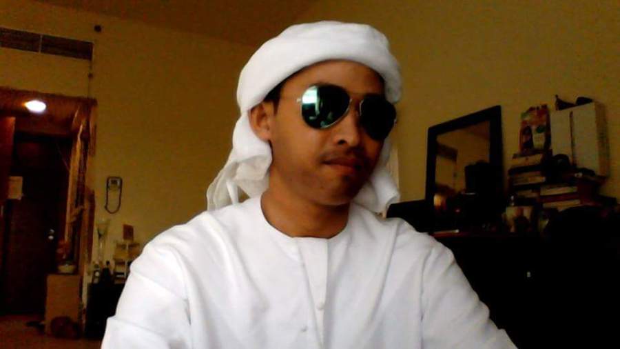 Jon makusles, 40, Dubai, United Arab Emirates