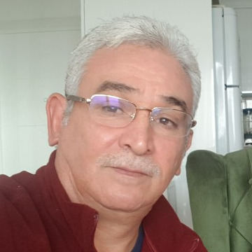 Osama Naas, 62, Istanbul, Turkey