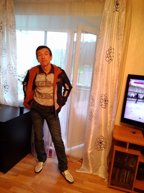 владимир, 71, Novosibirsk, Russian Federation