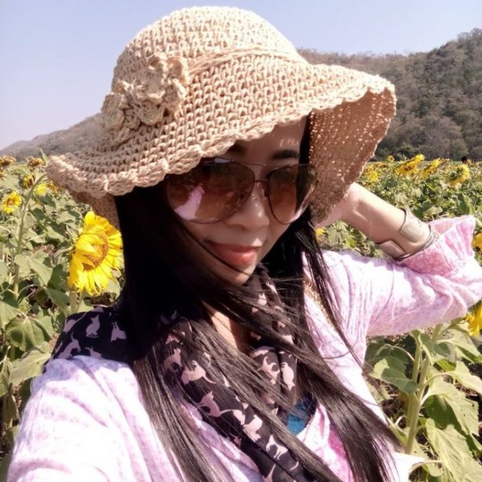 Natnicha, 49, Bangkok, Thailand