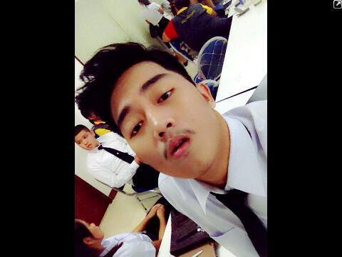 thinnagon, 30, Thai Charoen, Thailand