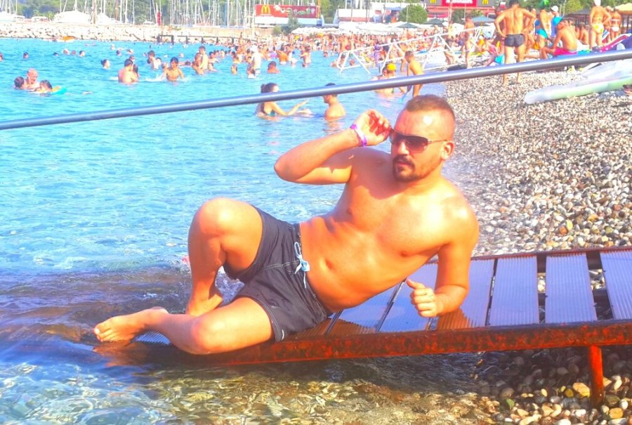 muco, 40, Istanbul, Turkey