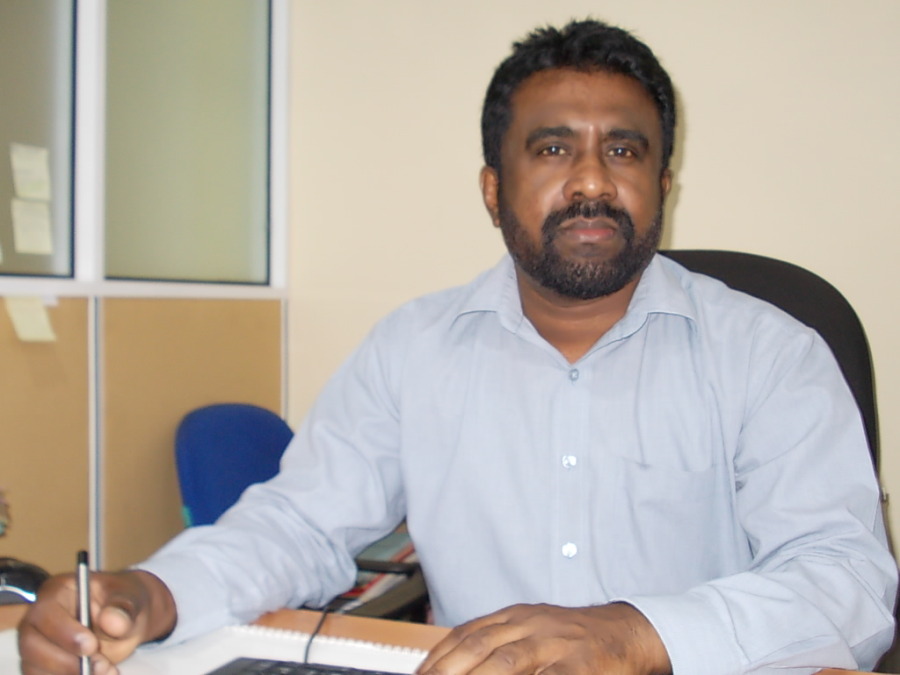 vipula, 59, Colombo, Sri Lanka