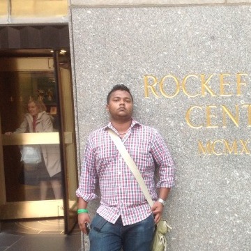 Marc Lewis, 38, Dubai, United Arab Emirates