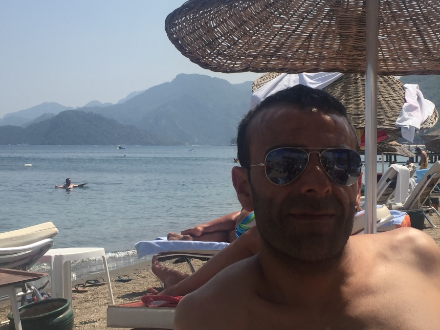 Nihat, 38, Istanbul, Turkey