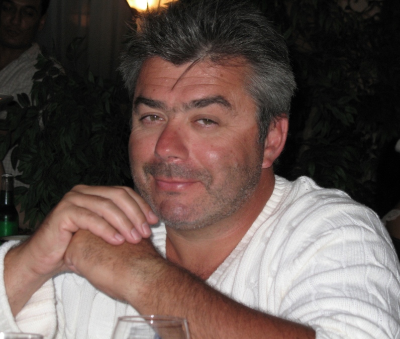 Leon, 55, Philadelphia, United States