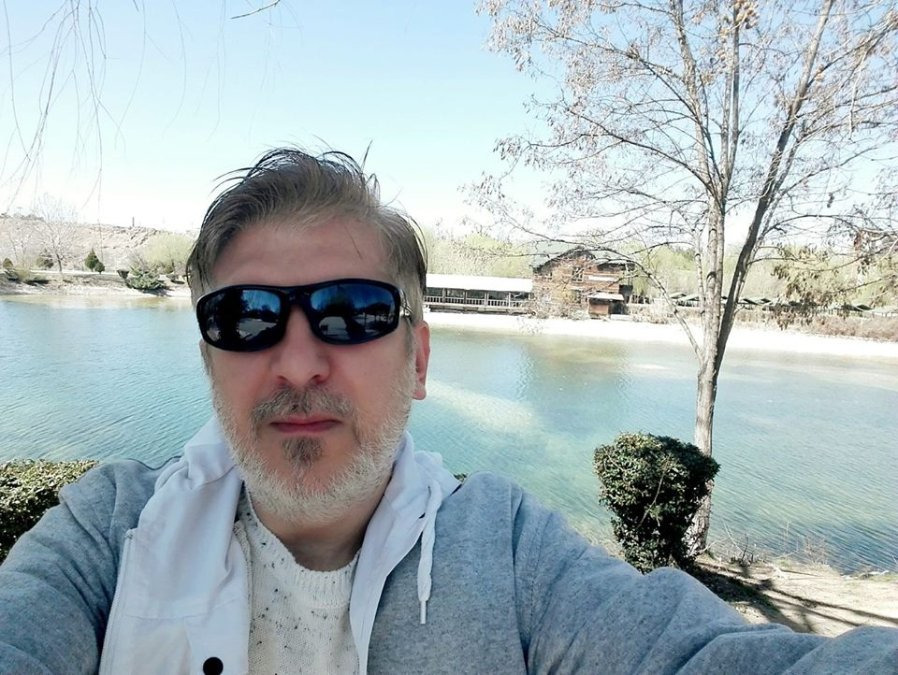 Volkan YELKEN, 49, Ankara, Turkey