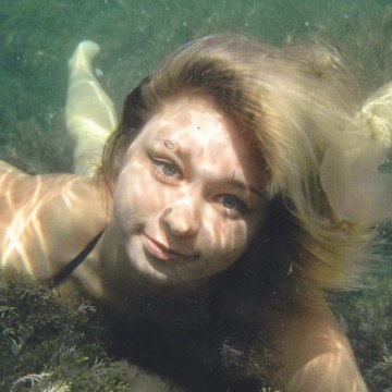 Kristina Sapronova, 32, 