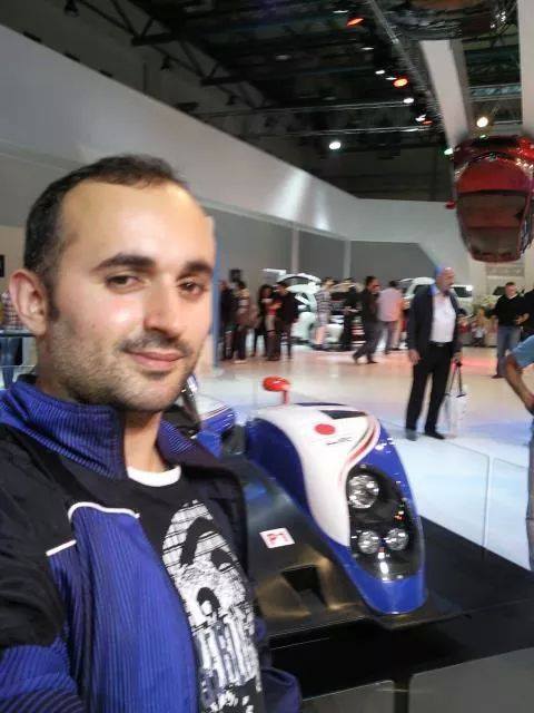 Ömer Sili, 38, Istanbul, Turkey