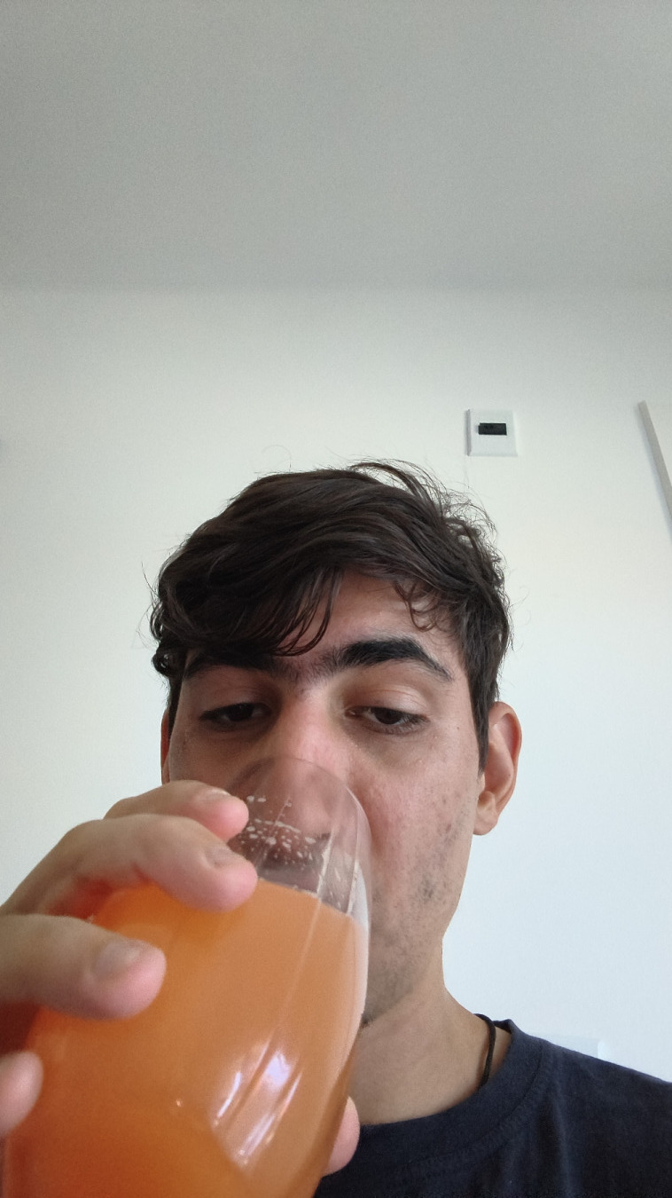 Lorenzo Magagnin C, 22, Florianopolis, Brazil