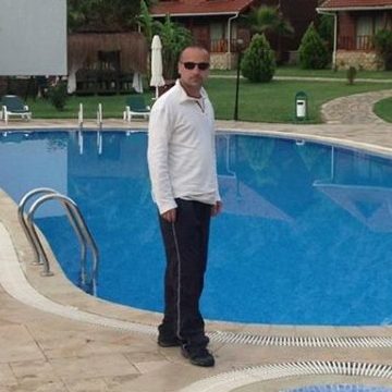 TC Tunc Civgin, 40, Istanbul, Turkey