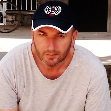 sukan, 54, Istanbul, Turkey