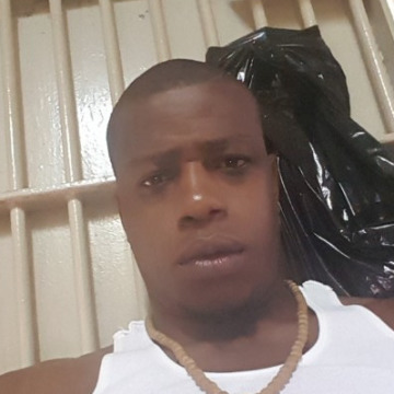 Loop Williams, 37, Port-of-spain, Trinidad and Tobago