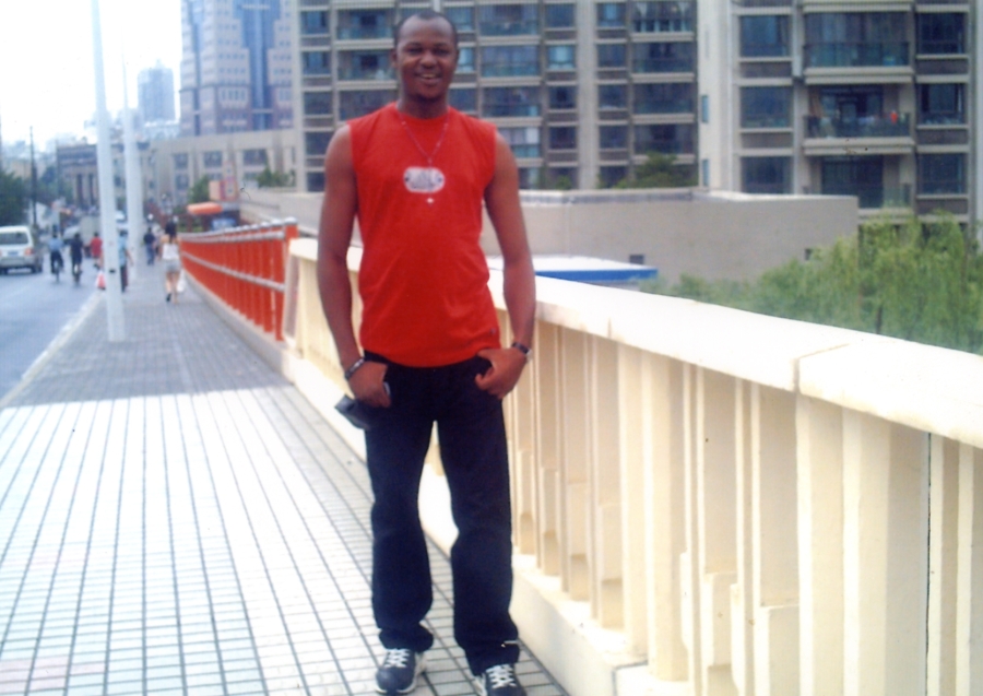 Gibson efosa, 47, Abu Dhabi, United Arab Emirates