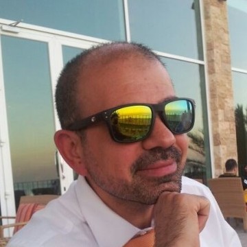 Jhon Smith, 52, Salmiya, Kuwait