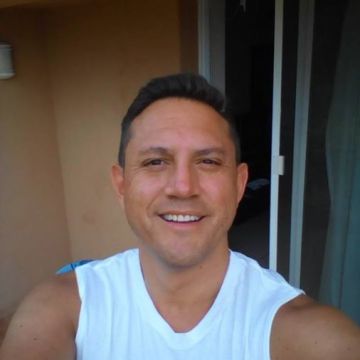 Jose Luis, 50, Huatulco, Mexico