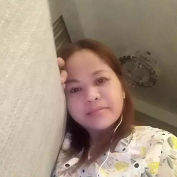 Jasmine Peria, 43, Al Ain, United Arab Emirates