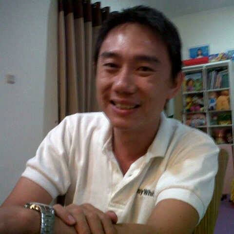heryanto attan, 47, Bandung, Indonesia