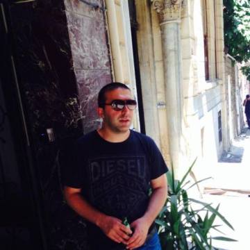 Erdin, 41, Istanbul, Turkey