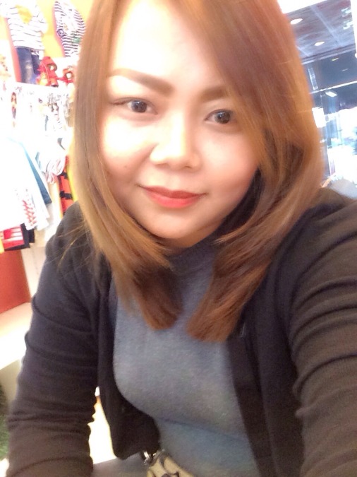 Smile1234, 42, Phanom Sarakham, Thailand