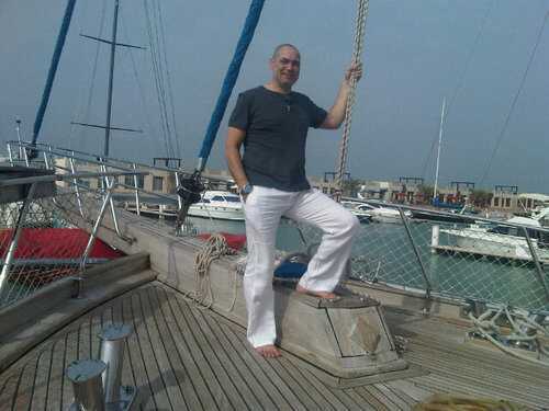 khaled, 58, Dubai, United Arab Emirates