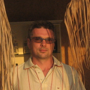 Олег, 56, Artemivs'k, Ukraine