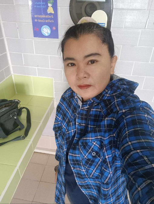 Pornusa, 43, Bangkok, Thailand